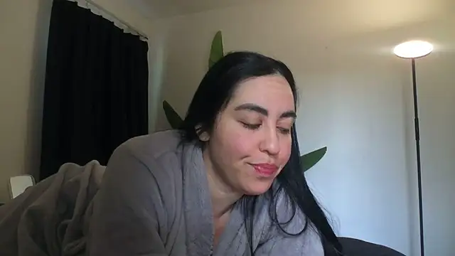 Snapshot of WetFlower69 chatting on June 2026 12:11:02 PM WetFlower69 online show from June 2026 12:11:02 PM