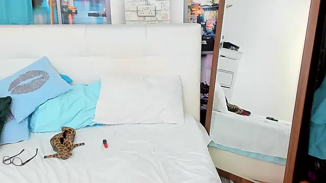IvyHotFoxy online show from March 2025 10:36:02 AM
