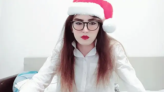 MinniMaksy online show from December 2024 11:59:01 PM