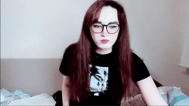 MinniMaksy online show from December 2025 11:11:01 AM