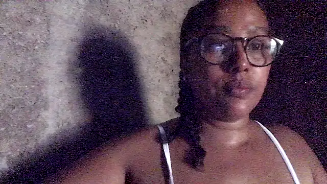 Damita999 online show from October 2025 04:15:02 PM