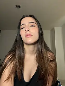 swrennn19 online show from November 2025 03:26:01 PM