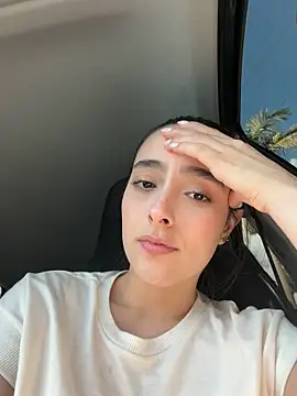 swrennn19 online show from May 2026 08:23:01 PM
