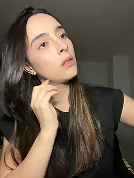 swrennn19 online show from February 2026 11:04:01 PM