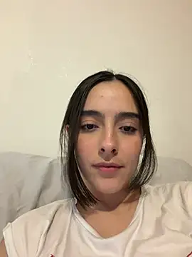 swrennn19 online show from April 2026 10:23:02 PM