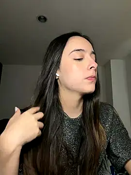 swrennn19 online show from November 2025 03:28:02 PM