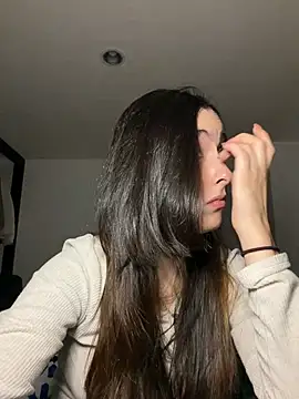 swrennn19 online show from February 2026 12:32:02 AM