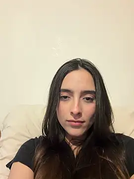 swrennn19 online show from May 2026 10:52:02 PM