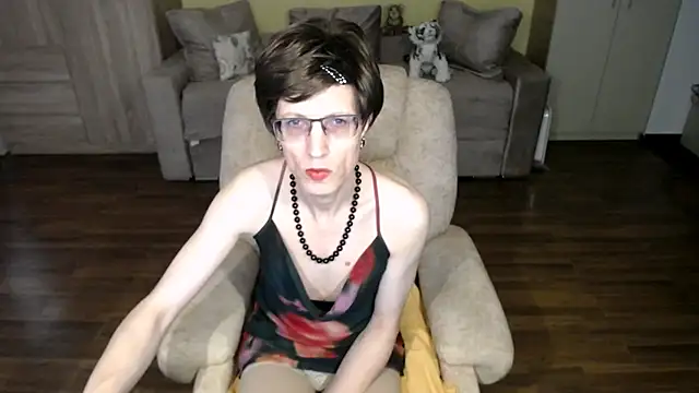 clementine online show from April 2026 08:43:02 AM