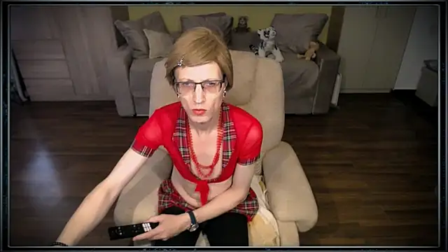 clementine online show from February 2026 09:53:01 AM