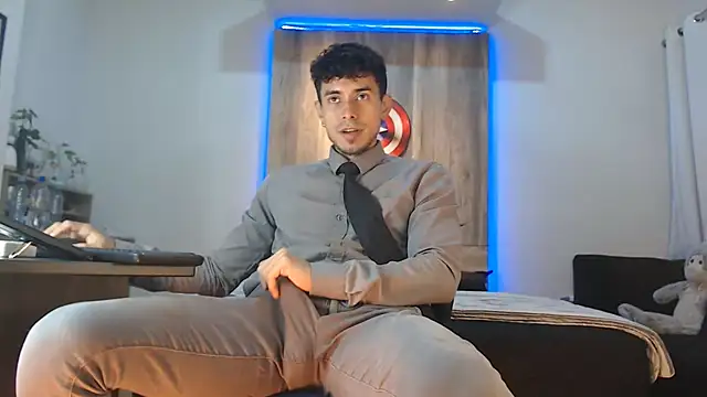 Snapshot of Andrew_4_ chatting on October 2025 02:35:02 AM Andrew 4 online show from October 2025 02:35:02 AM