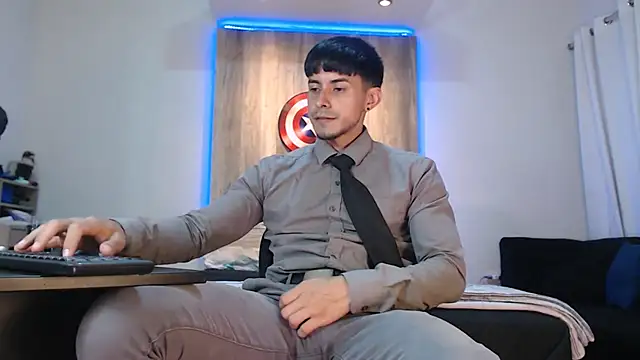 Snapshot of Andrew_4_ chatting on March 2025 02:52:01 AM Andrew 4 online show from March 2025 02:52:01 AM