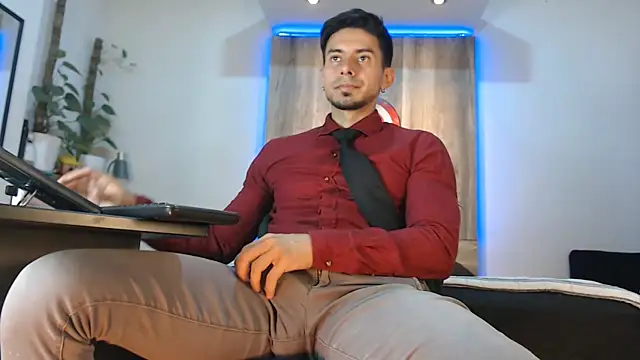 Andrew 4  online show from March 2026 01:27:01 AM