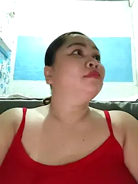 XXLorie 02 online show from June 2026 12:32:02 AM