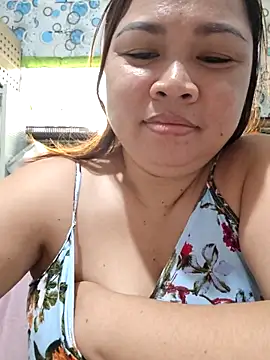 XXLorie 02 online show from June 2026 11:27:02 PM