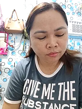 XXLorie 02 online show from May 2026 10:29:01 PM