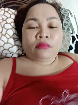 XXLorie 02 online show from June 2026 12:58:01 PM