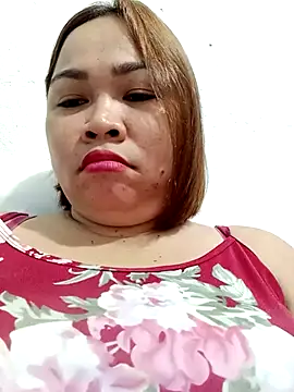 Snapshot of XXLorie_02 chatting on September 2025 12:16:01 AM XXLorie 02 online show from September 2025 12:16:01 AM