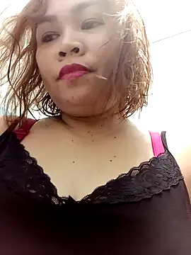 Snapshot of XXLorie_02 chatting on November 2025 04:01:02 AM XXLorie 02 online show from November 2025 04:01:02 AM