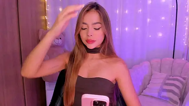 Snapshot of AmyDavis_ chatting on September 2025 12:16:02 AM AmyDavis online show from September 2025 12:16:02 AM