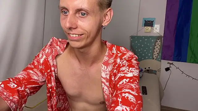 Snapshot of vladdymeow chatting on March 2025 11:57:02 PM vladdymeow online show from March 2025 11:57:02 PM