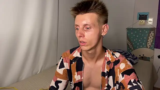 Snapshot of vladdymeow chatting on March 2025 05:23:01 PM vladdymeow online show from March 2025 05:23:01 PM