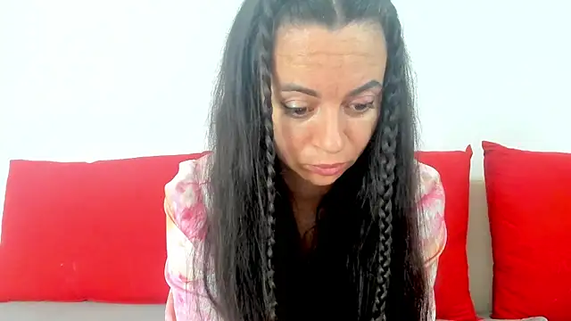 Snapshot of cute_angel95 chatting on June 2026 06:46:01 AM cute angel95 online show from June 2026 06:46:01 AM