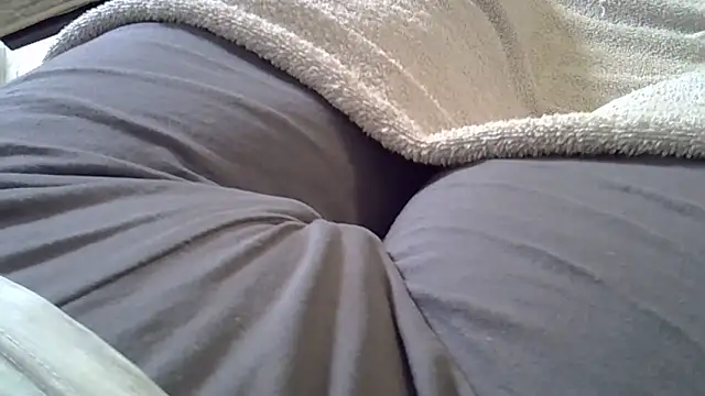 perescam online show from February 2026 04:40:01 PM