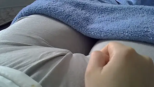 perescam online show from February 2026 03:24:01 PM