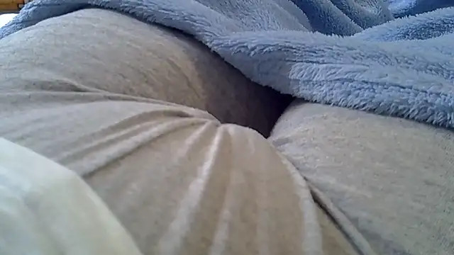 perescam online show from December 2025 03:03:02 PM