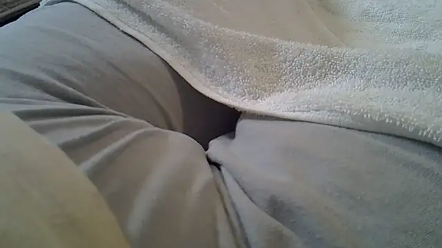 perescam online show from December 2025 05:47:02 PM