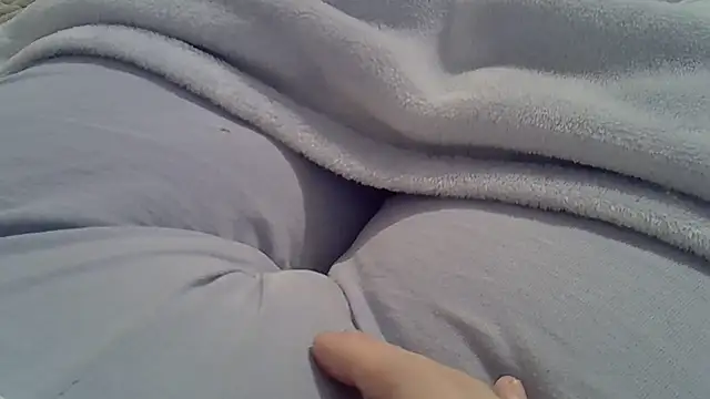 perescam online show from October 2025 03:42:01 PM