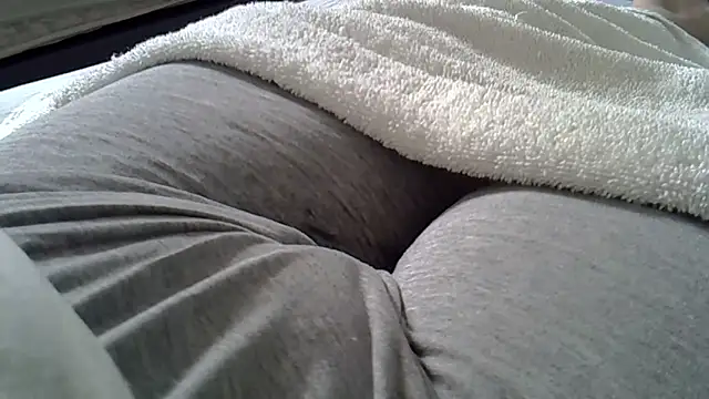 perescam online show from February 2026 03:31:02 PM