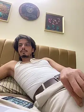 Talha266 online show from December 2025 07:59:02 PM