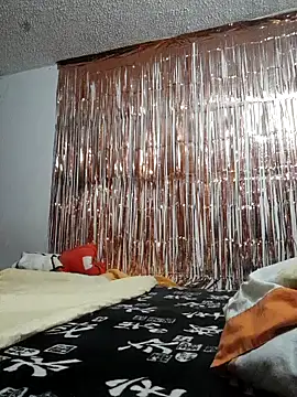 LUNAdeMARTE online show from November 2025 12:47:01 AM