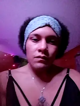 LUNAdeMARTE online show from November 2025 12:37:01 AM