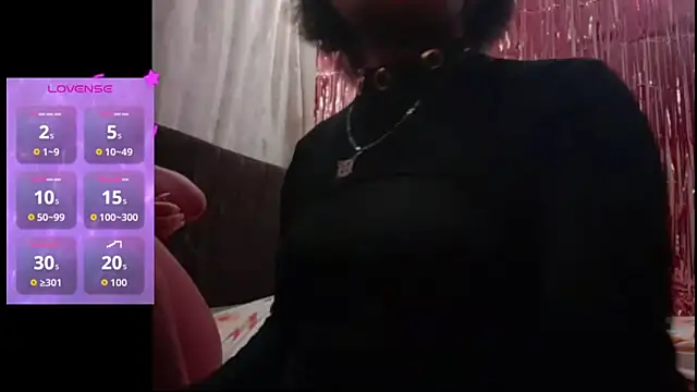 LUNAdeMARTE online show from March 2026 12:26:01 AM