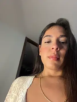 kamivolkano online show from December 2025 06:09:01 PM