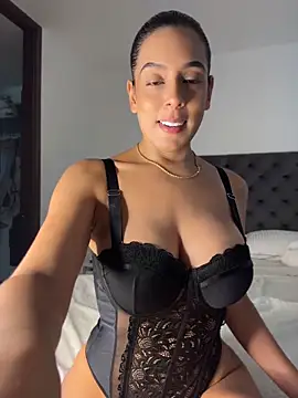 kamivolkano online show from May 2026 05:08:01 PM