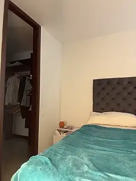 kamivolkano online show from February 2026 06:30:02 PM