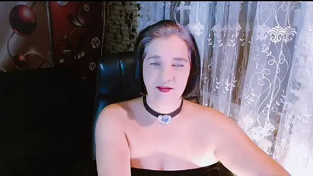 Veraluz online show from October 2025 05:58:02 PM