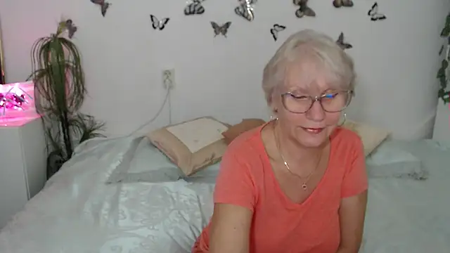 Ghertrude52 online show from September 2025 03:08:01 AM
