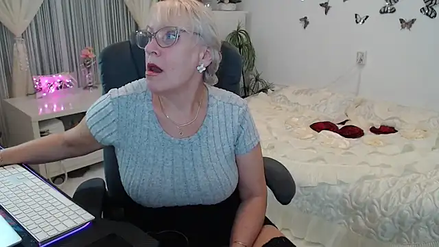 Ghertrude52 online show from October 2025 03:08:01 AM