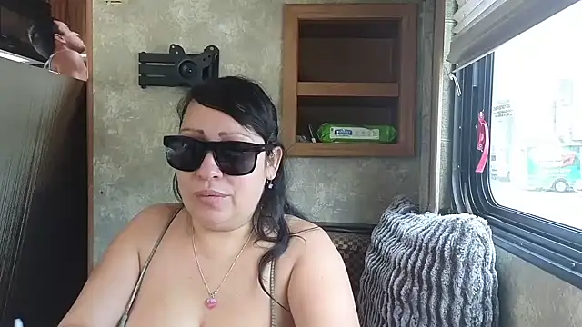 Foglove69 online show from July 2026 05:41:02 PM