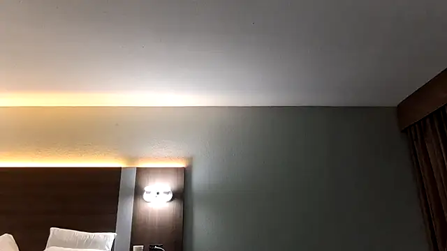 AerobicSleeve online show from October 2025 11:20:01 AM