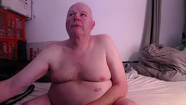 Vandrino online show from October 2025 08:43:02 PM