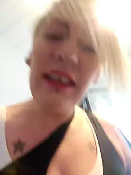 PinkTheHawk online show from January 2026 10:16:02 PM