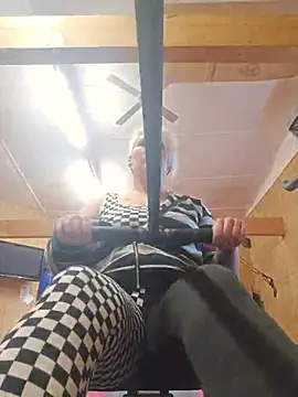 PinkTheHawk online show from November 2025 03:11:02 AM