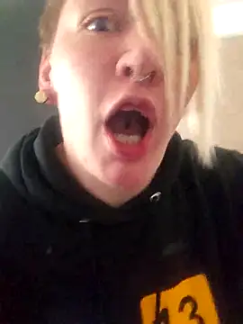 PinkTheHawk online show from February 2026 08:11:02 PM