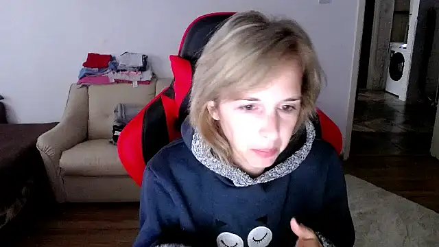 SexxyLety online show from September 2025 06:28:02 AM